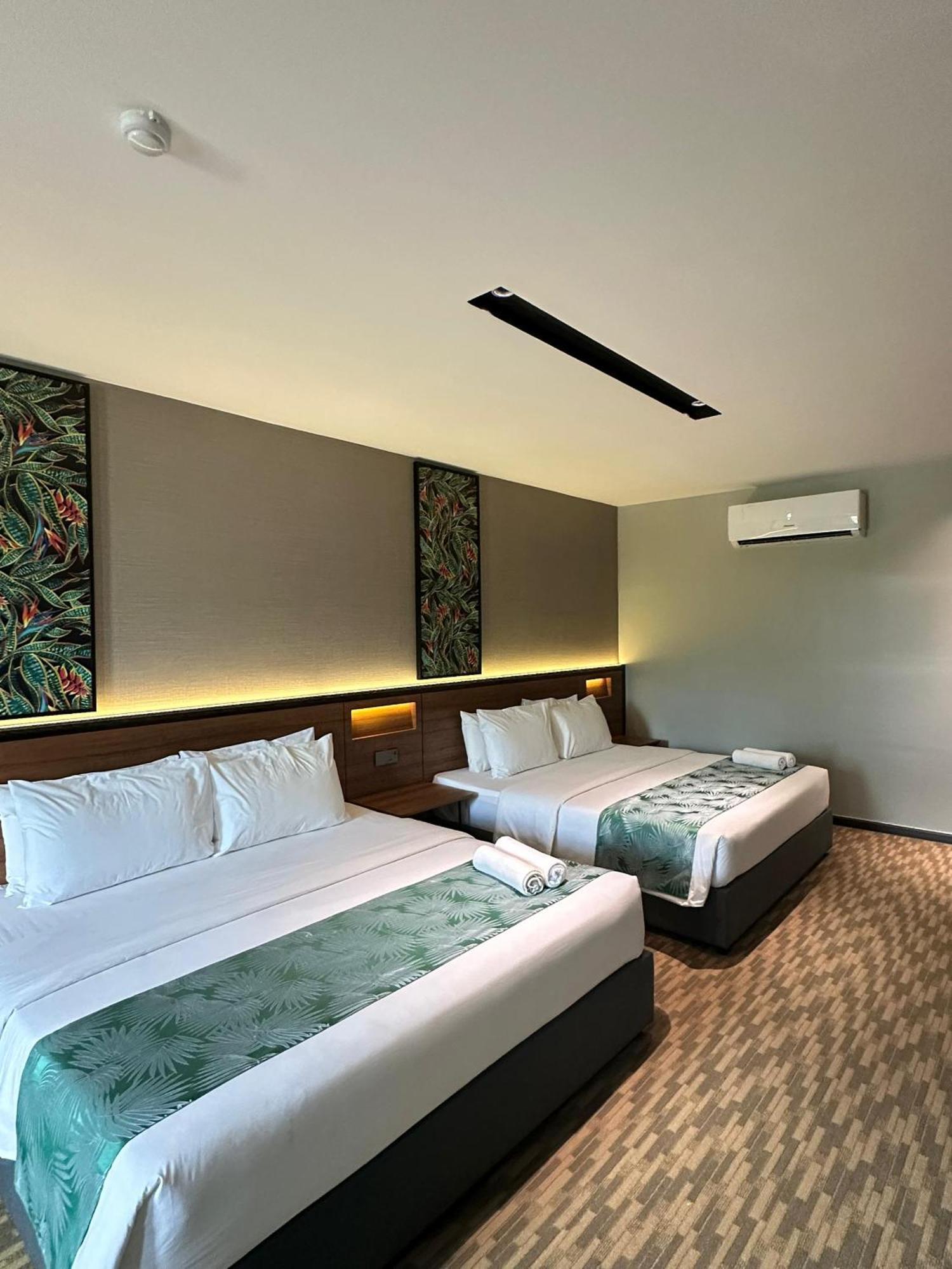 Nb Hotel Johor Bahru Eksteriør billede