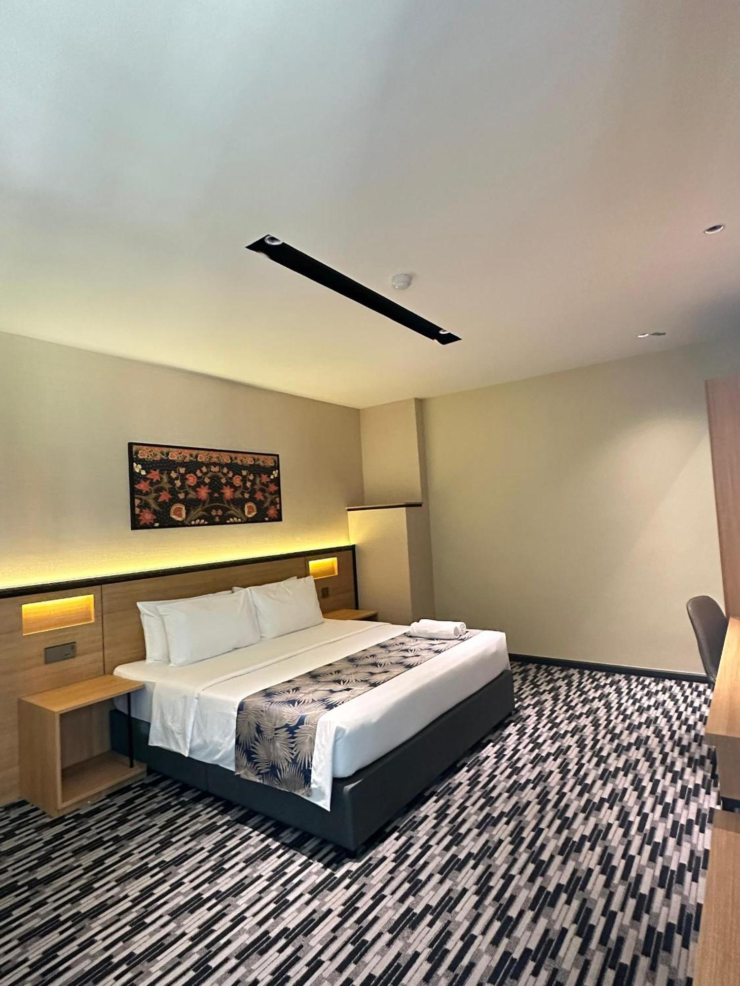 Nb Hotel Johor Bahru Eksteriør billede