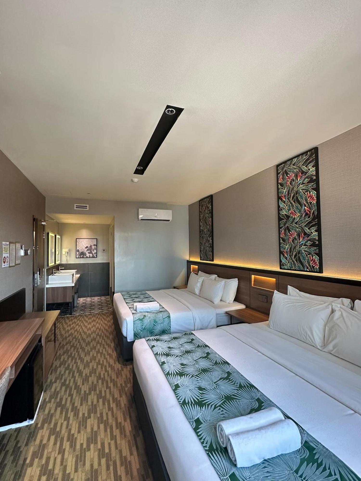 Nb Hotel Johor Bahru Eksteriør billede